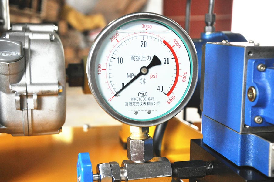 本田汽油機(jī)，野外作業(yè)機(jī)動(dòng)泵液壓站